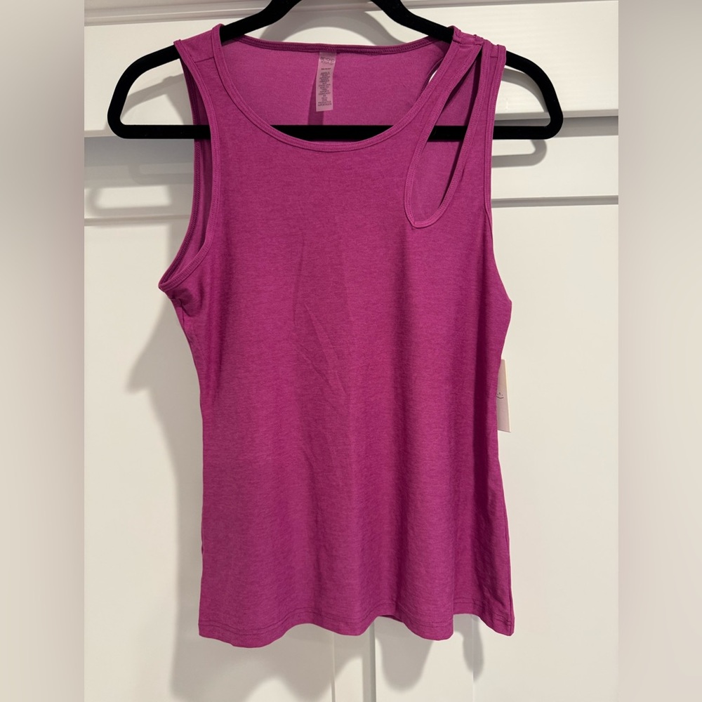 NWT Beyond Yoga tank XS